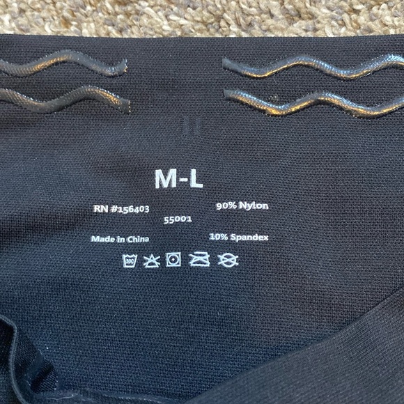 Women’s Shapewear High Waisted Shorts 2 Black 2 Nude Sz M/L NWOT Shapermint - Picture 10 of 10